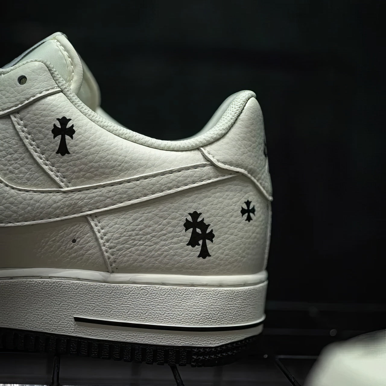 Air Force 1 Custom "Hollywood Chrome Hearts"
