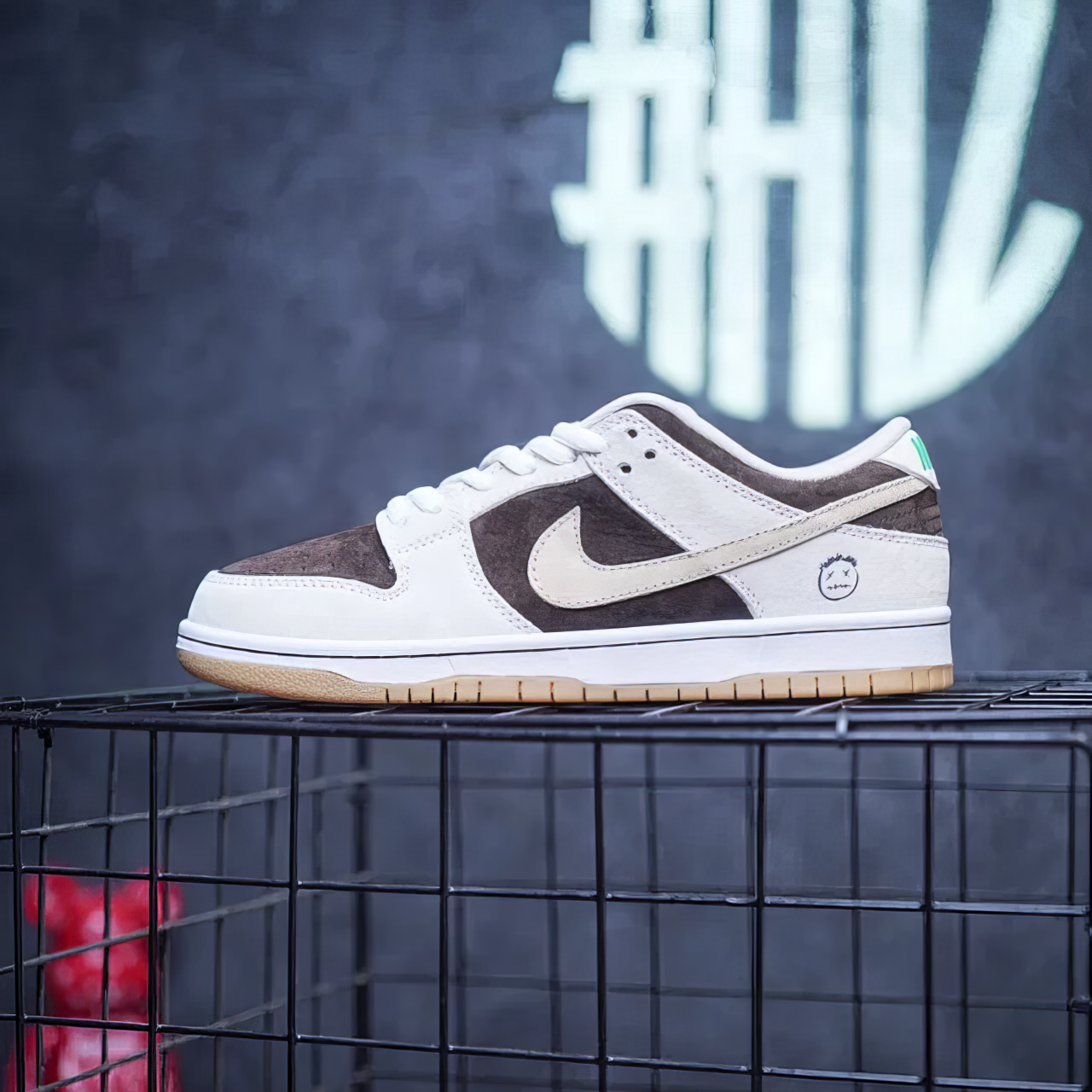 Dunk Custom "Smiley Face"