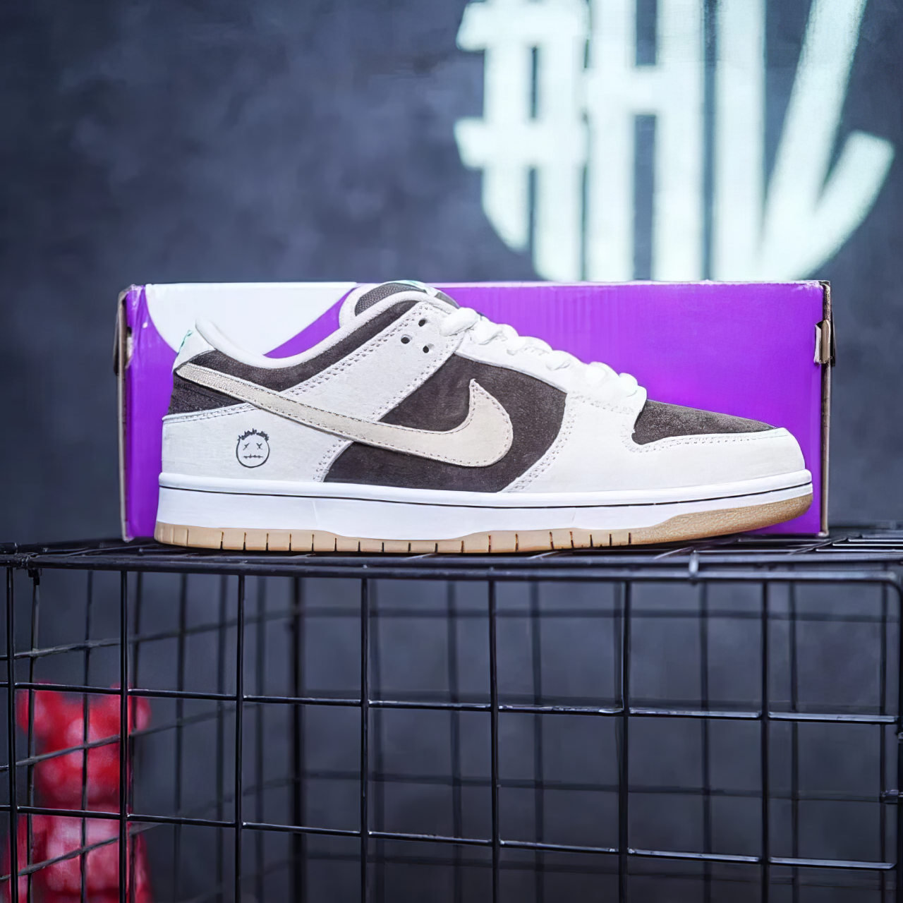Dunk Custom "Smiley Face"