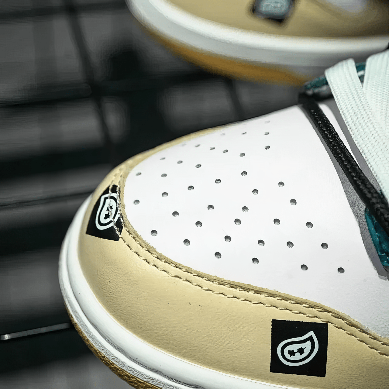 Nike Dunk Custom "Deconstruction" - SnkrSag