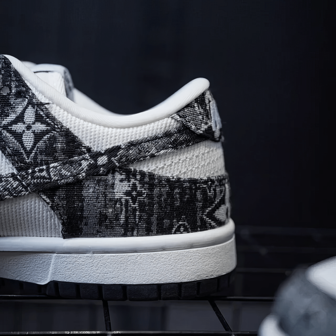 Nike Dunk Custom "Ink Painting" - SnkrSag