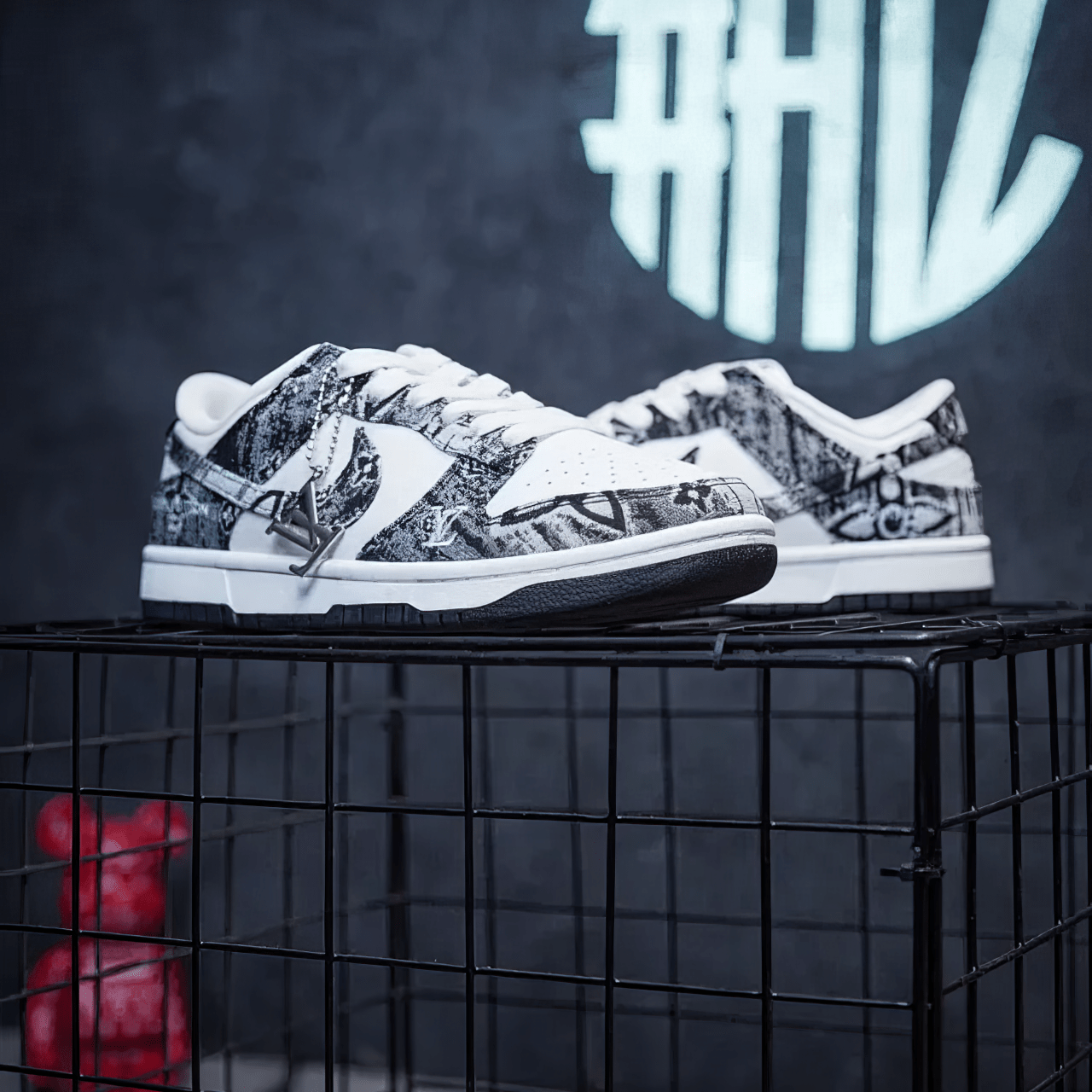 Nike Dunk Custom "Ink Painting" - SnkrSag