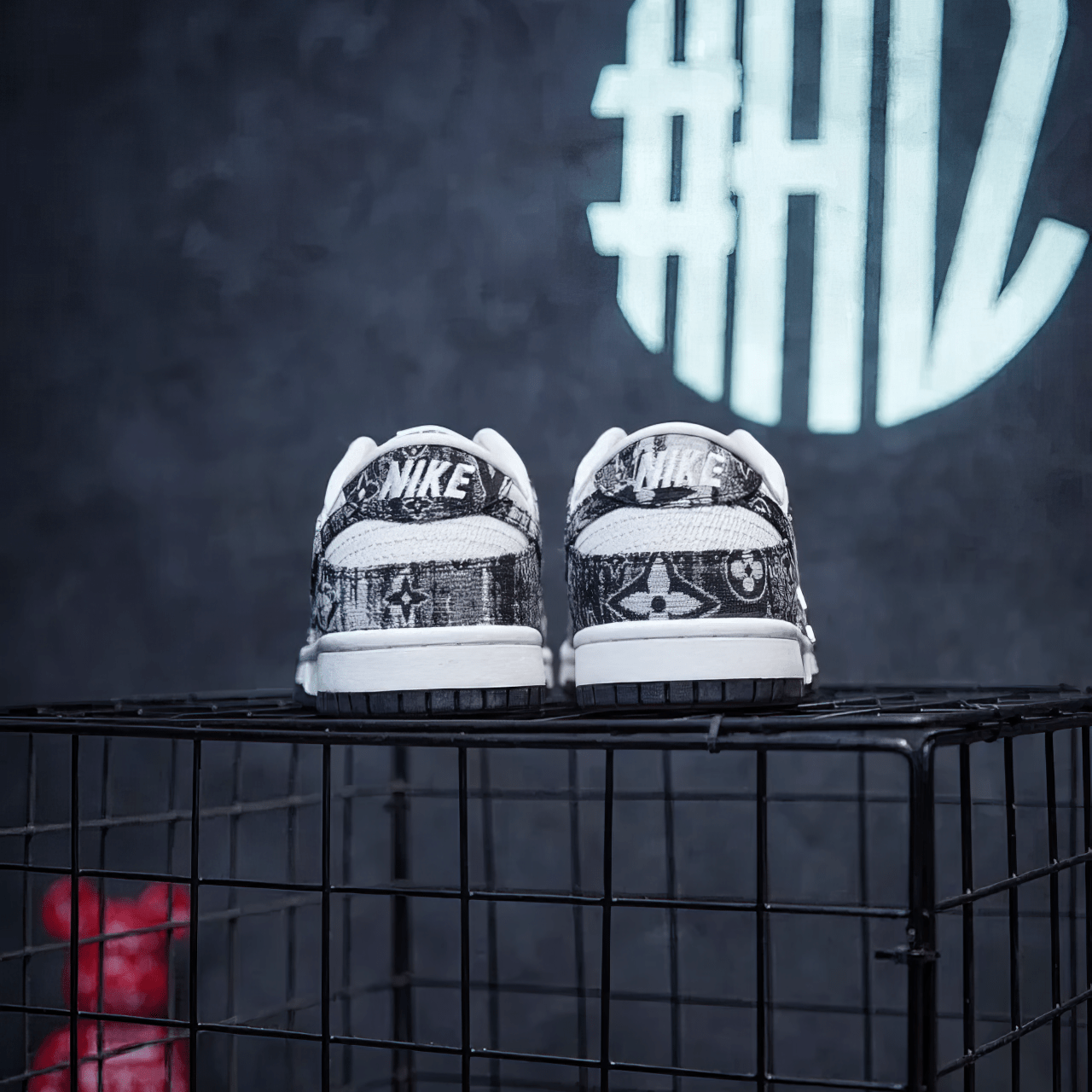 Nike Dunk Custom "Ink Painting" - SnkrSag