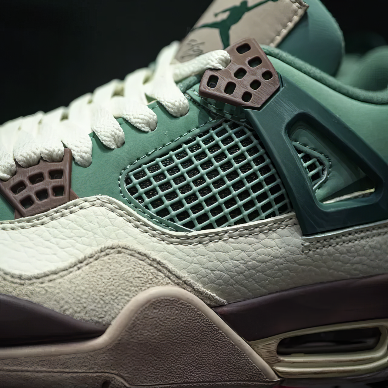 Jordan 4 Custom "Snorlax"