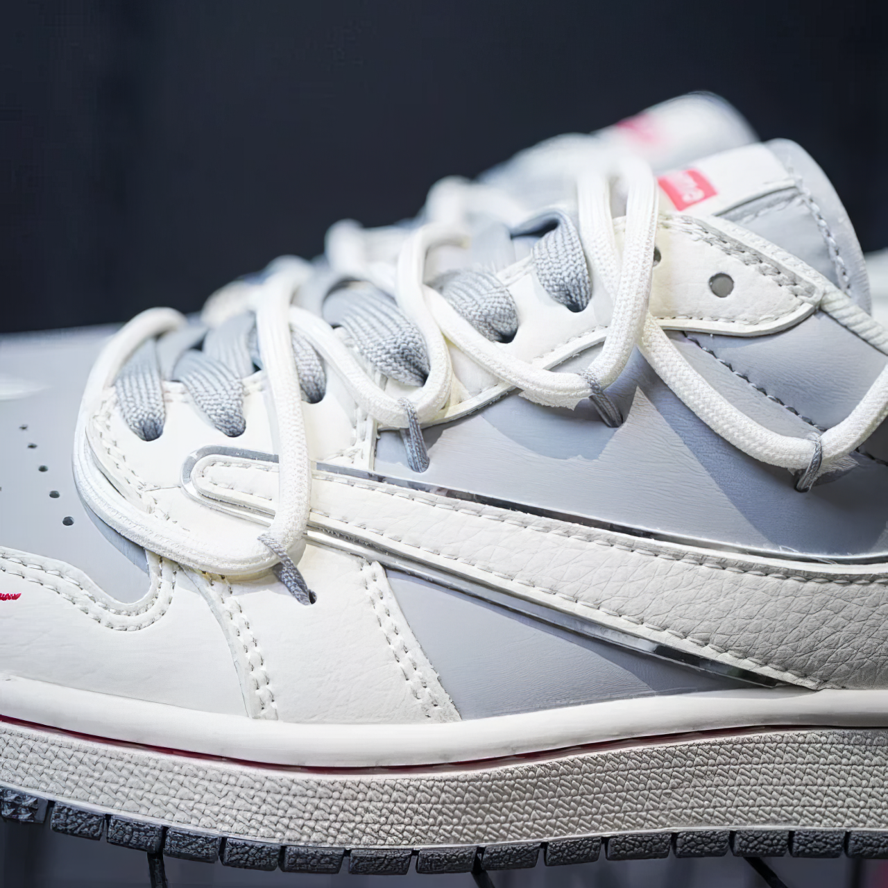 Jordan 1 Low Custom "Travis Scott X Supreme"