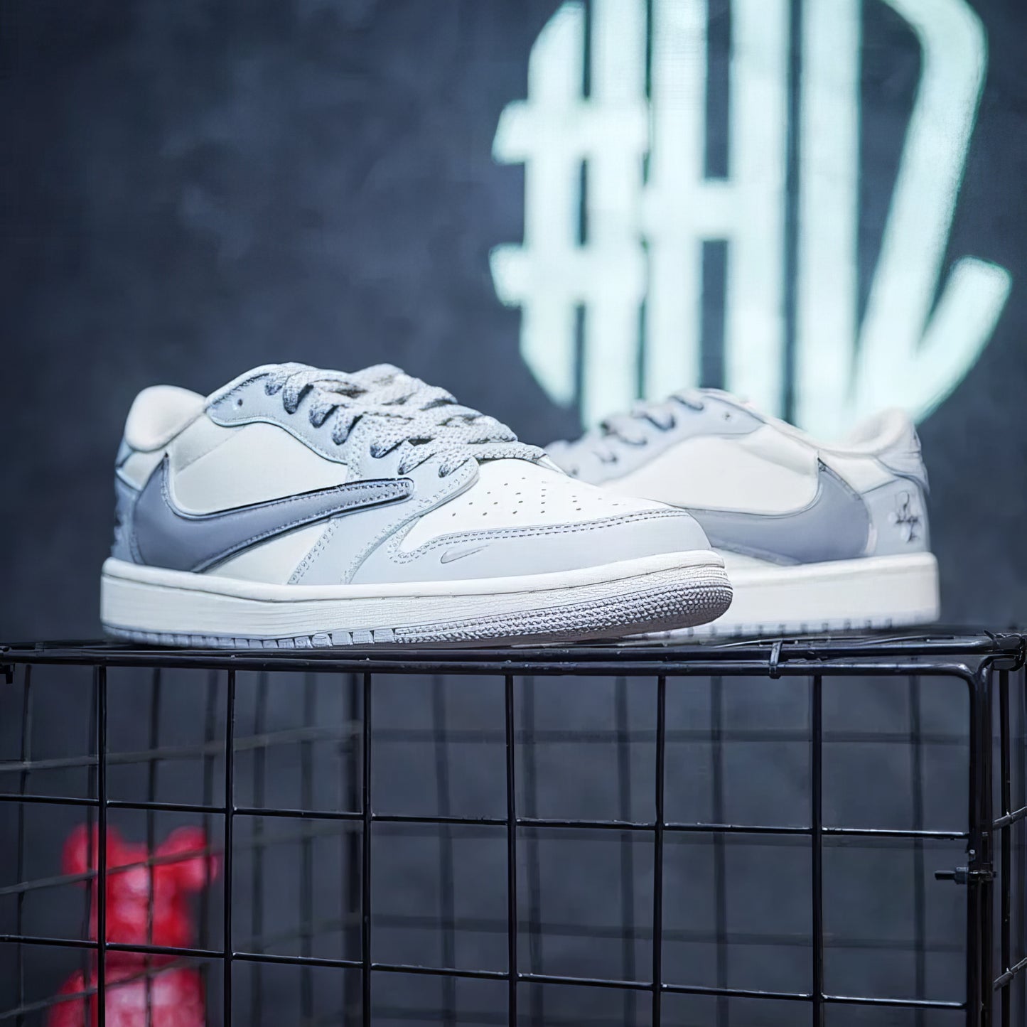 Jordan 1 Low Custom "Travis Scott x Chrome Hearts"
