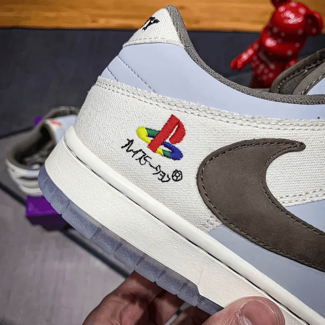 Nike Dunk Custom "Playstation x Travis" - SnkrSag