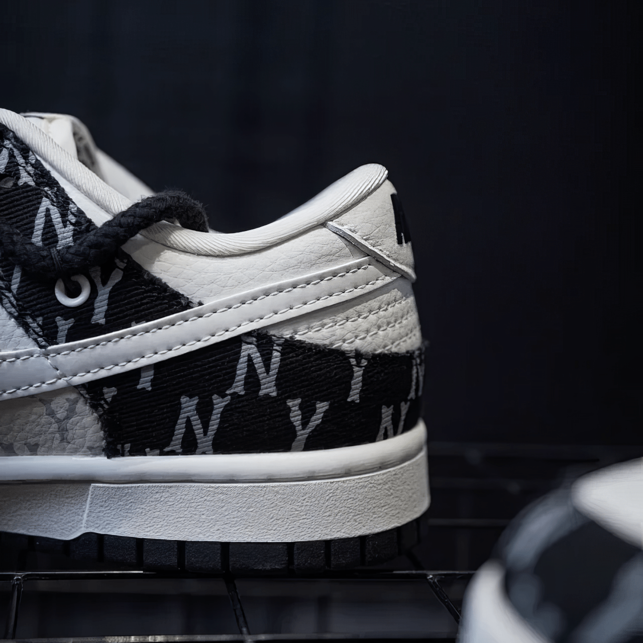 Nike Dunk Custom "Yankees" - SnkrSag