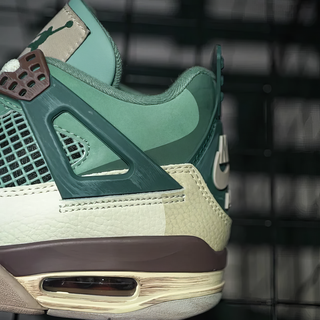 Jordan 4 Custom "Snorlax"