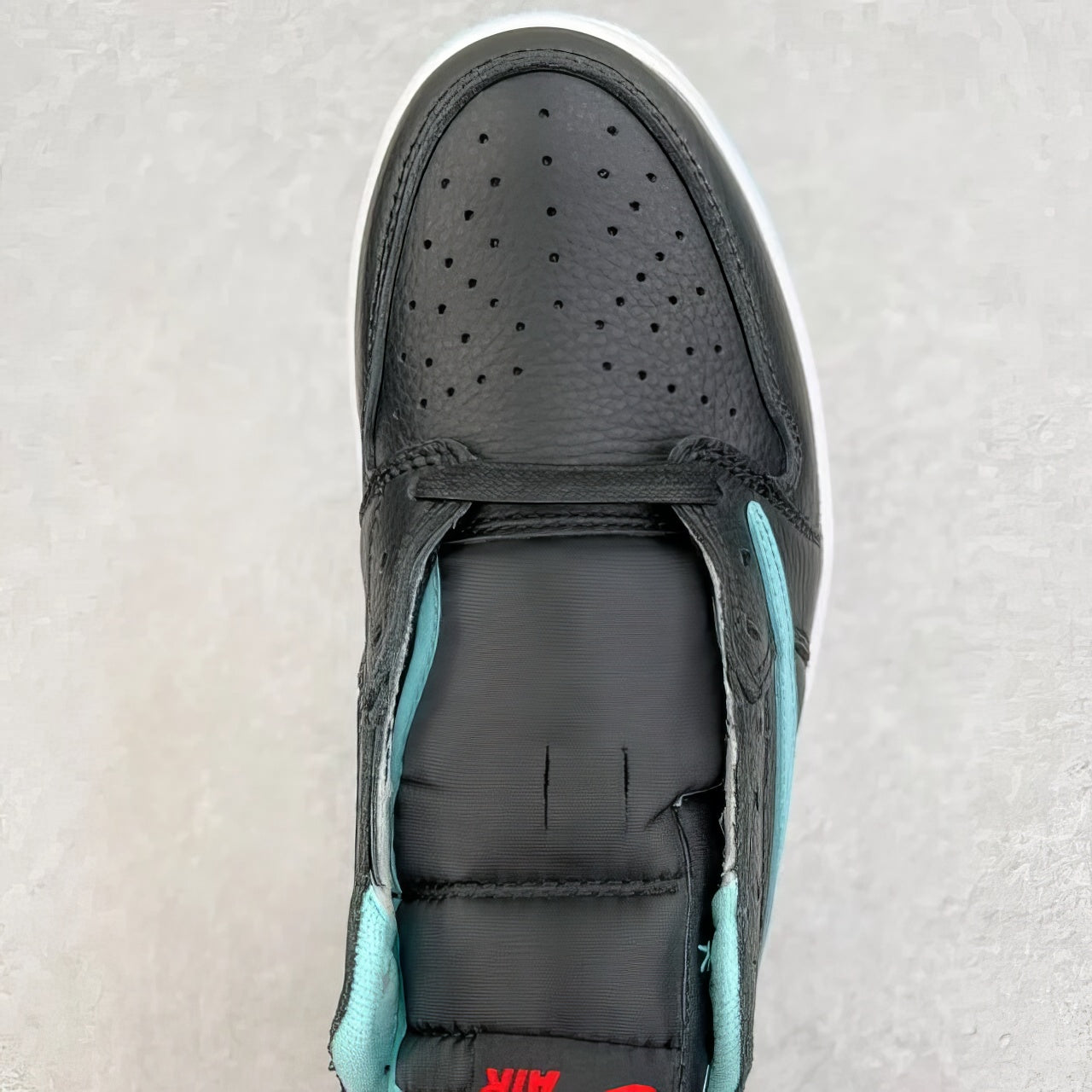 Nike Air Jordan 1 Low Custom “Travis Scott x Tiffany Reversed”