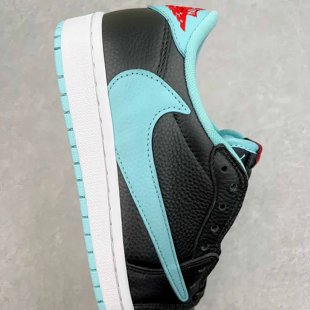 Nike Air Jordan 1 Low Custom “Travis Scott x Tiffany Reversed”
