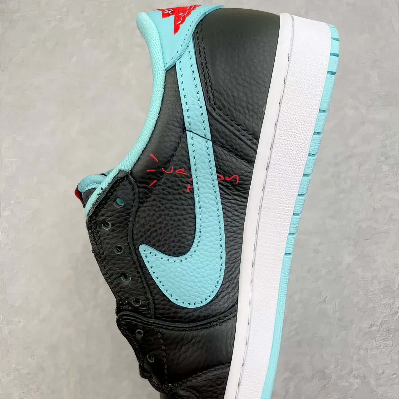 Nike Air Jordan 1 Low Custom “Travis Scott x Tiffany Reversed”