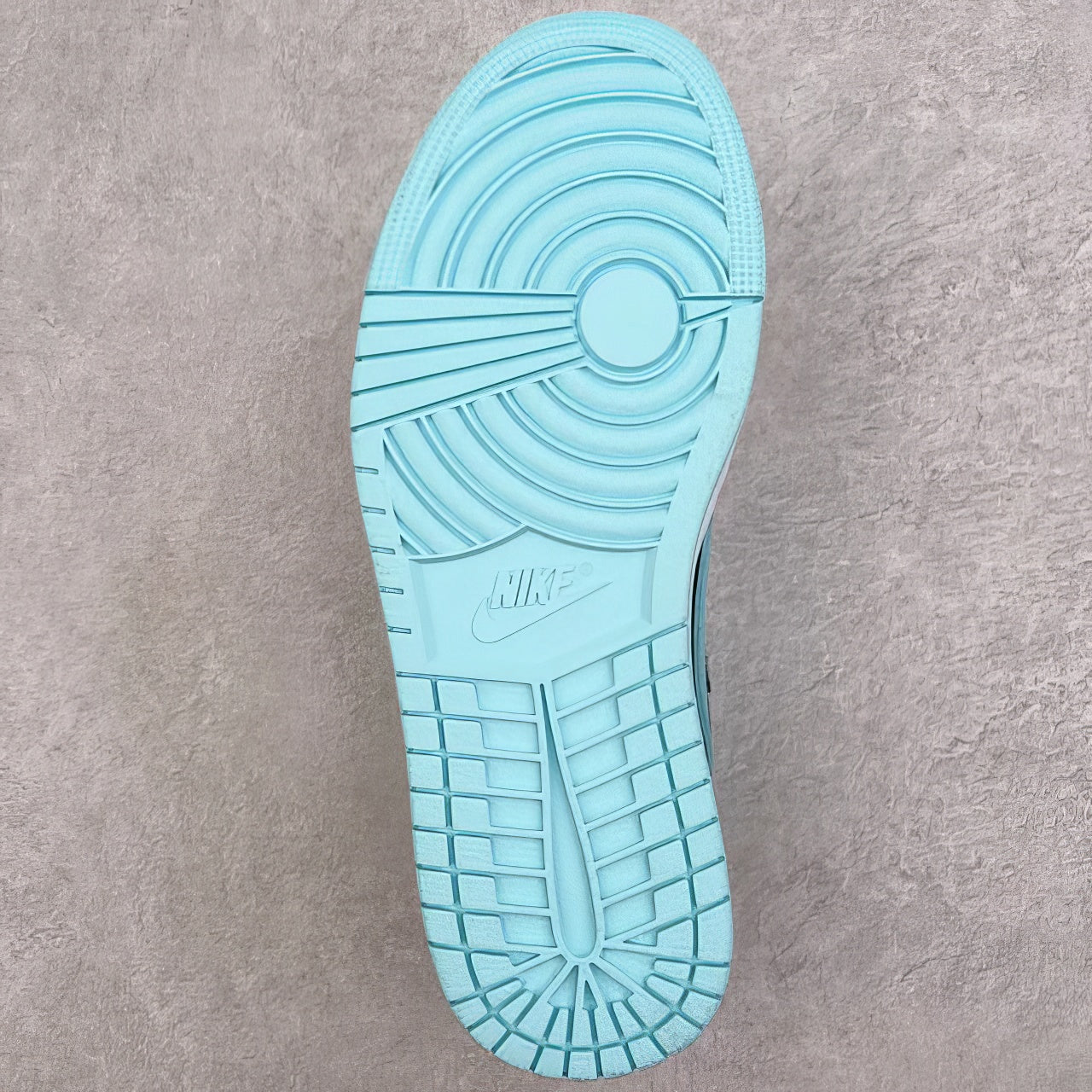 Nike Air Jordan 1 Low Custom “Travis Scott x Tiffany Reversed”