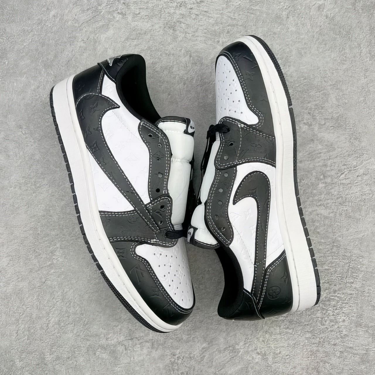 Nike Air Jordan 1 Low Custom “Travis Scott x Louis Vuitton”