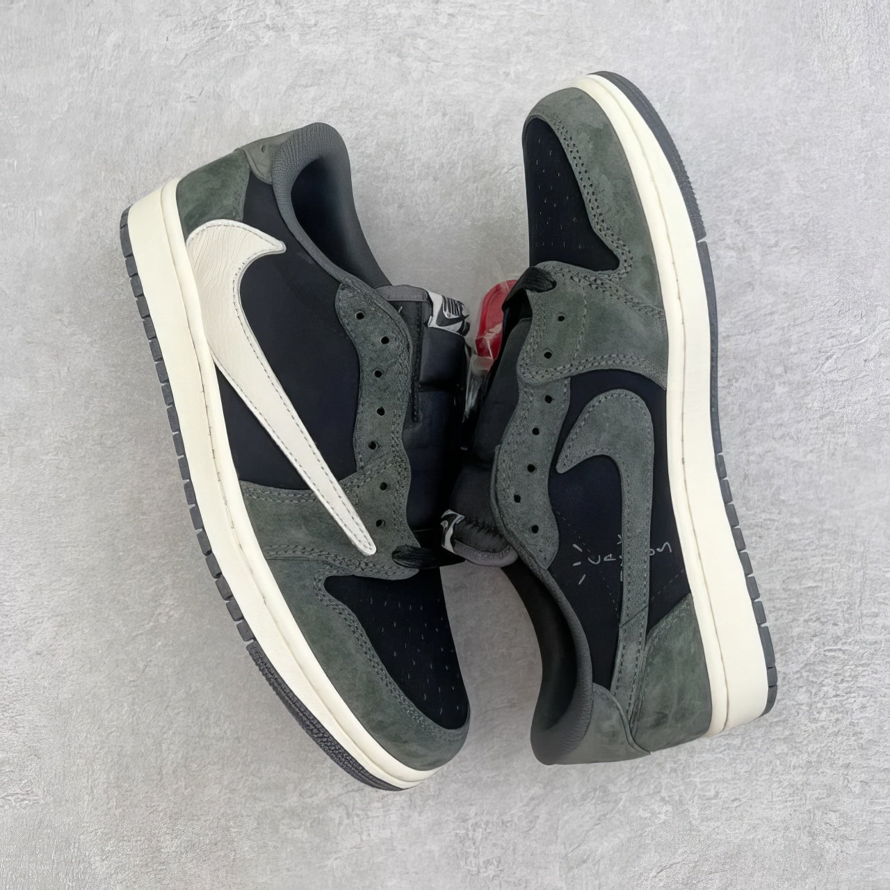 Nike Air Jordan 1 Low Custom “Travis Scott x Forest Suede”