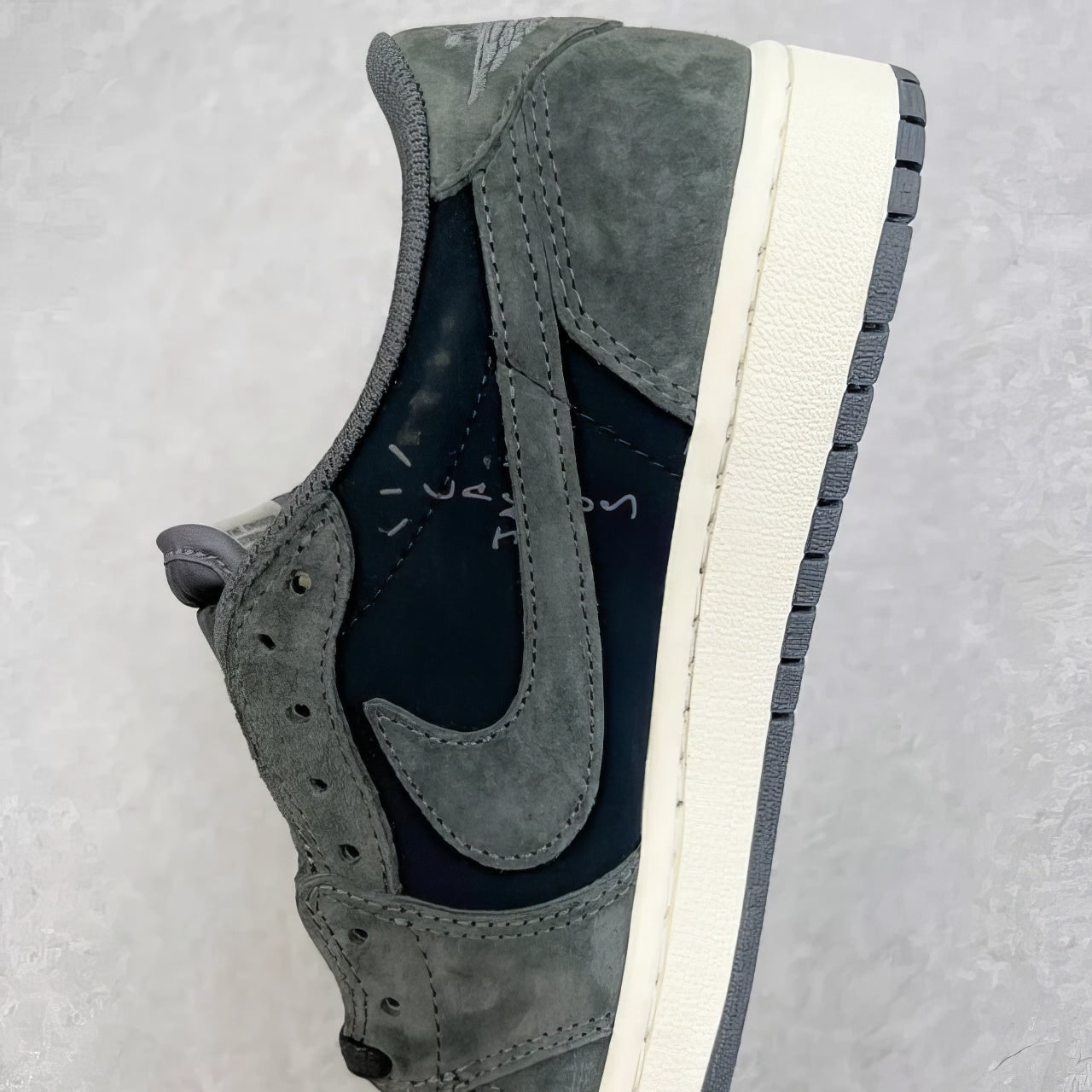Nike Air Jordan 1 Low Custom “Travis Scott x Forest Suede”