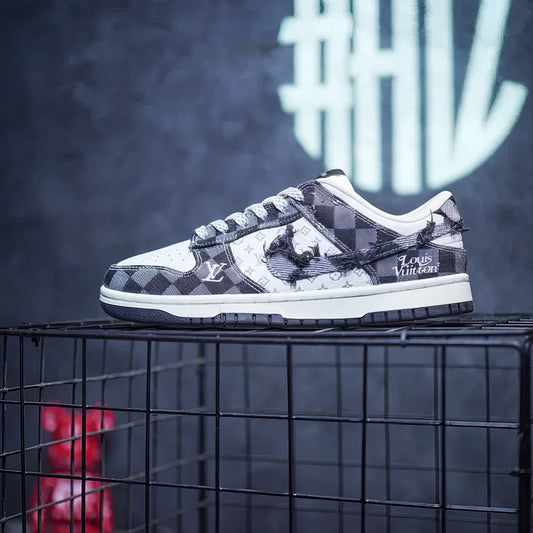Nike Dunk Custom "Louis Vuitton Checkers"