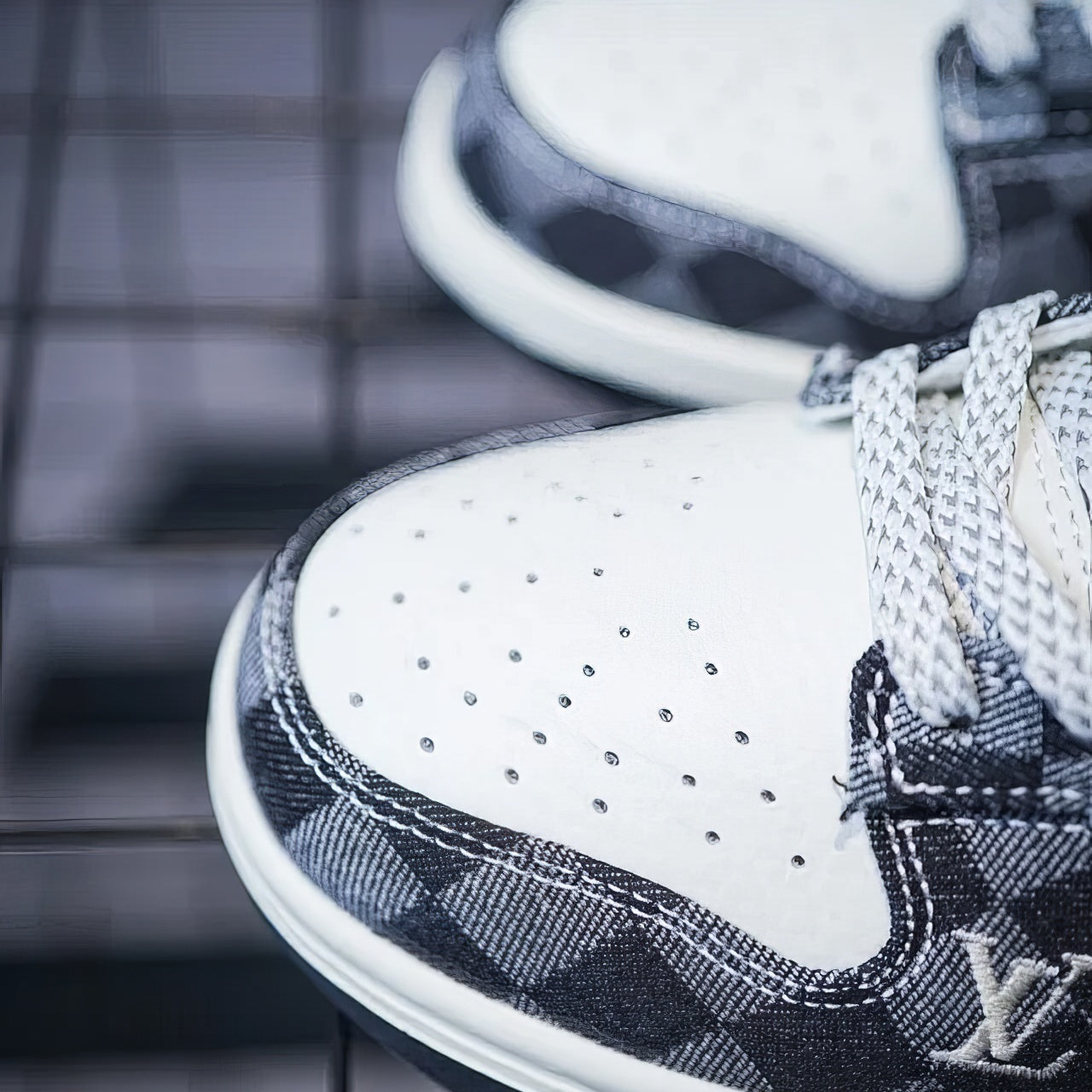 Nike Dunk Custom "Louis Vuitton Checkers"